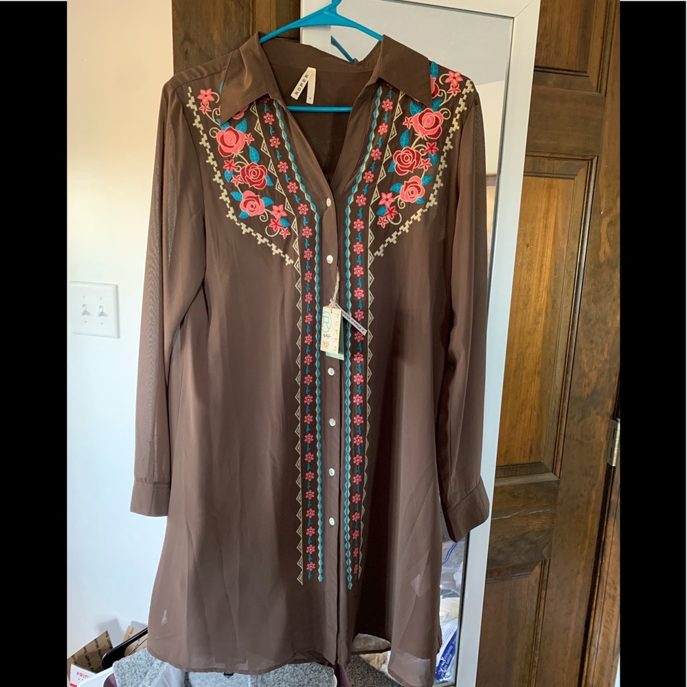 NWT western embroidered dress or duster